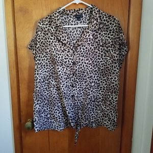 Torrid Leopard Short Sleeve Button Up